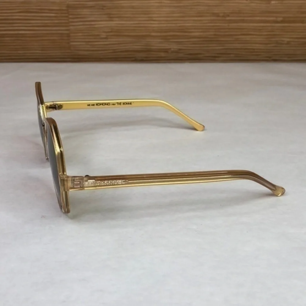 KOMONO Bonnie Clear Gold Sunglasses NEW Geometric Oversized